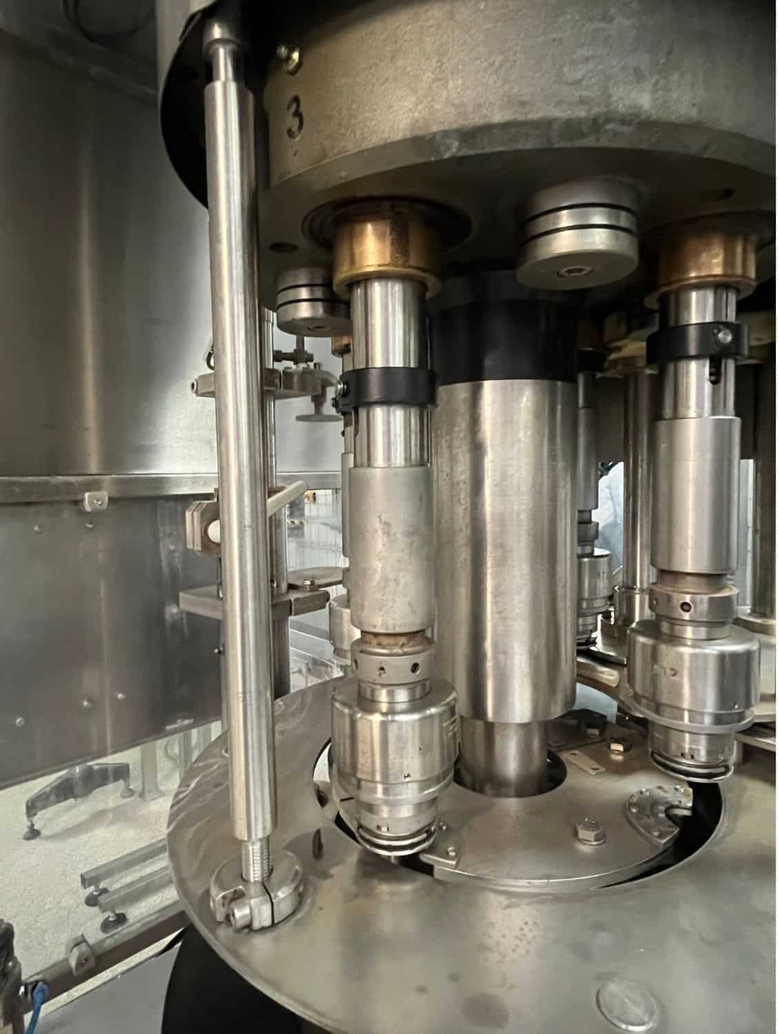 Working room of Dr. Datz GmbH Getränke- und Sondermaschinenbau VS4R 