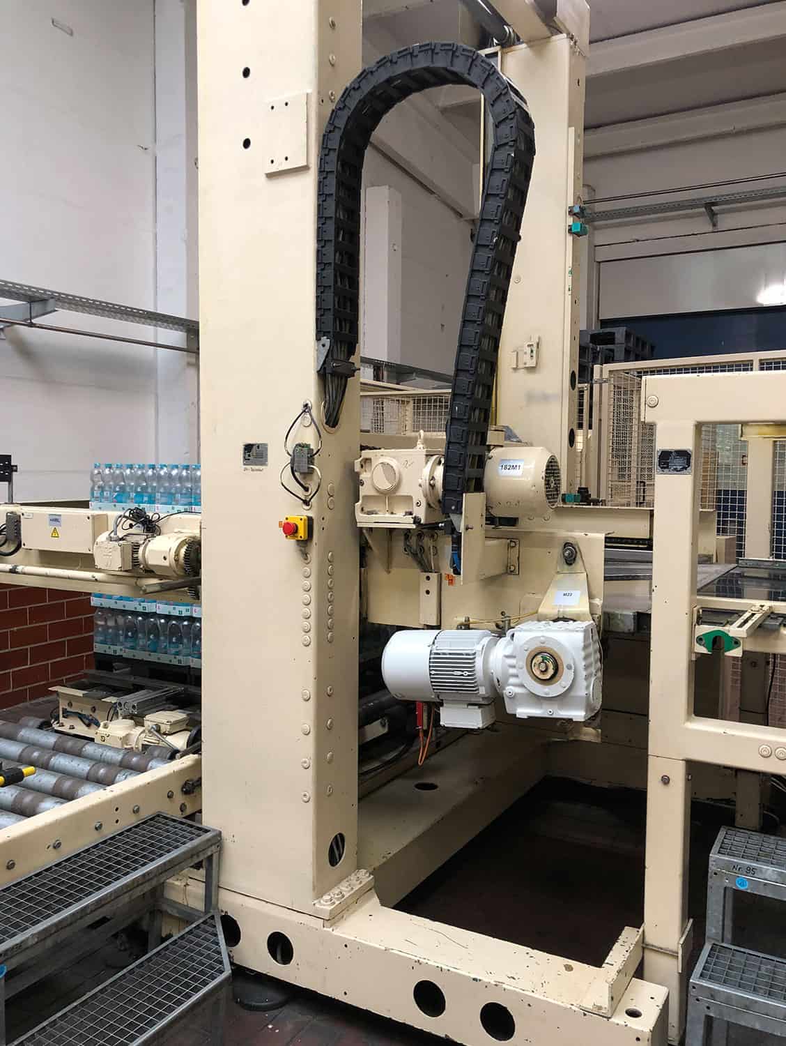 Side view of Kettner Pressant Universal 